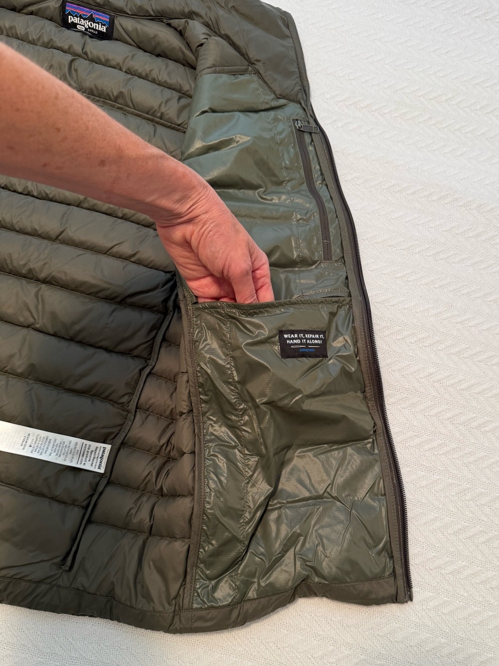 Patagonia Down Sweater Vest - Picture 8 of 16